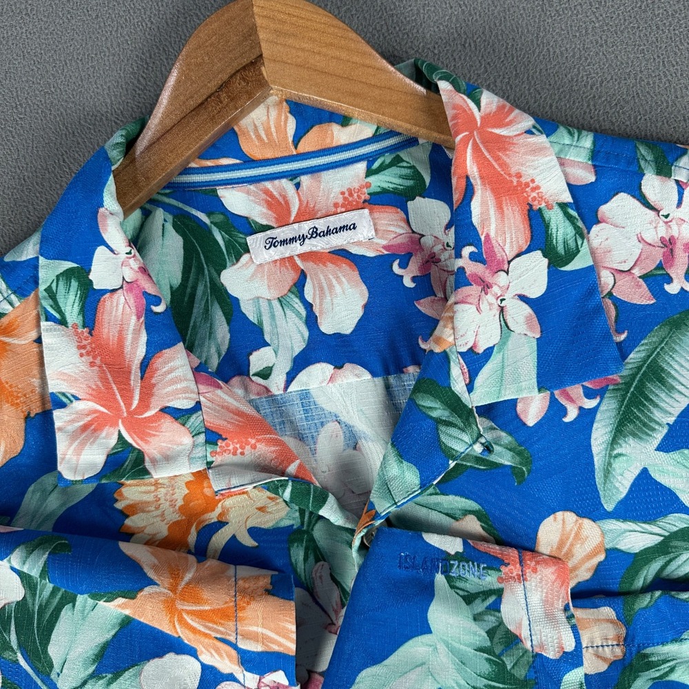 Tommy Bahama Shirt XL Blue Pink Silk Floral Tropical Camp Island Zone CoolMAX